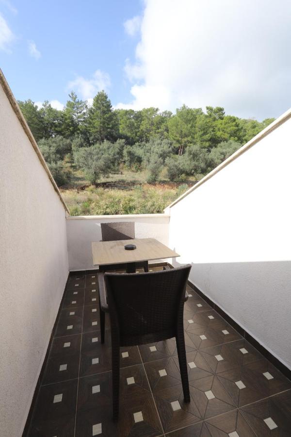 Street61 Apart Hotel Sarigerme Bagian luar foto