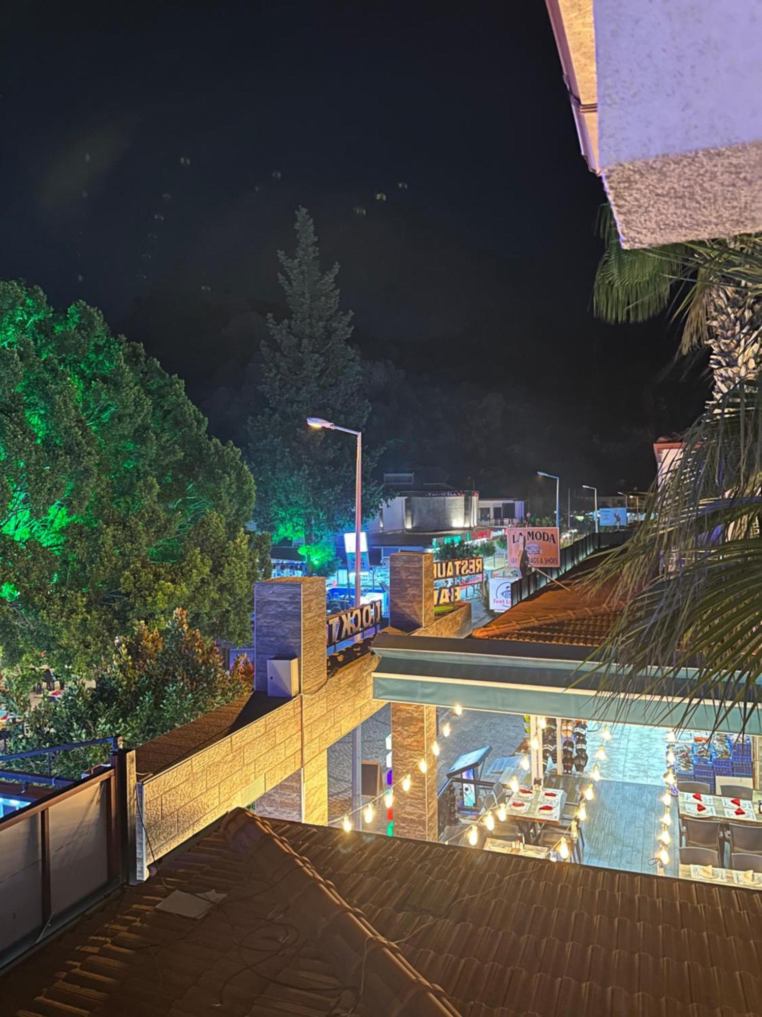 Street61 Apart Hotel Sarigerme Bagian luar foto