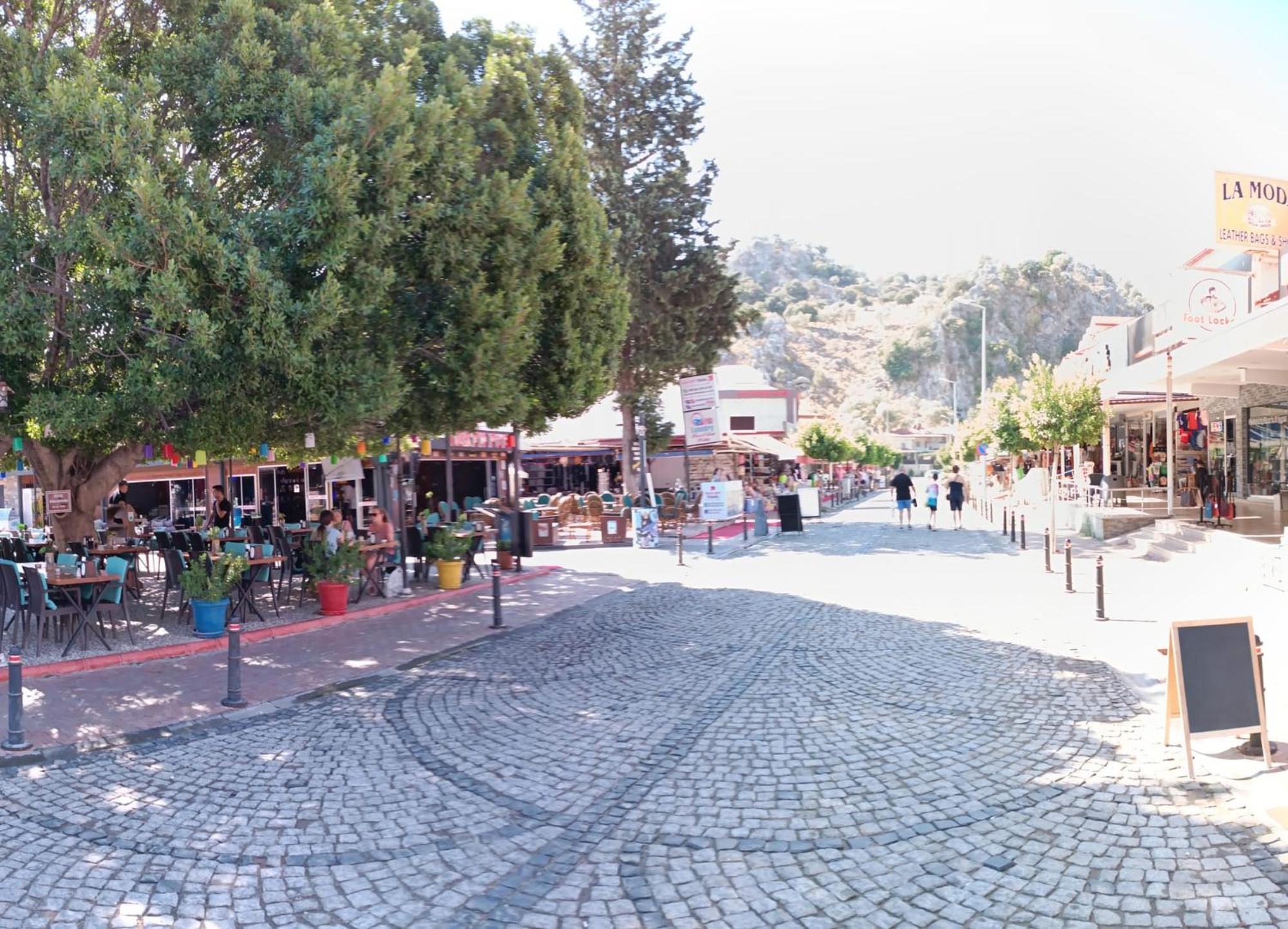 Street61 Apart Hotel Sarigerme Bagian luar foto